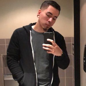 Meet your Posher, Andres